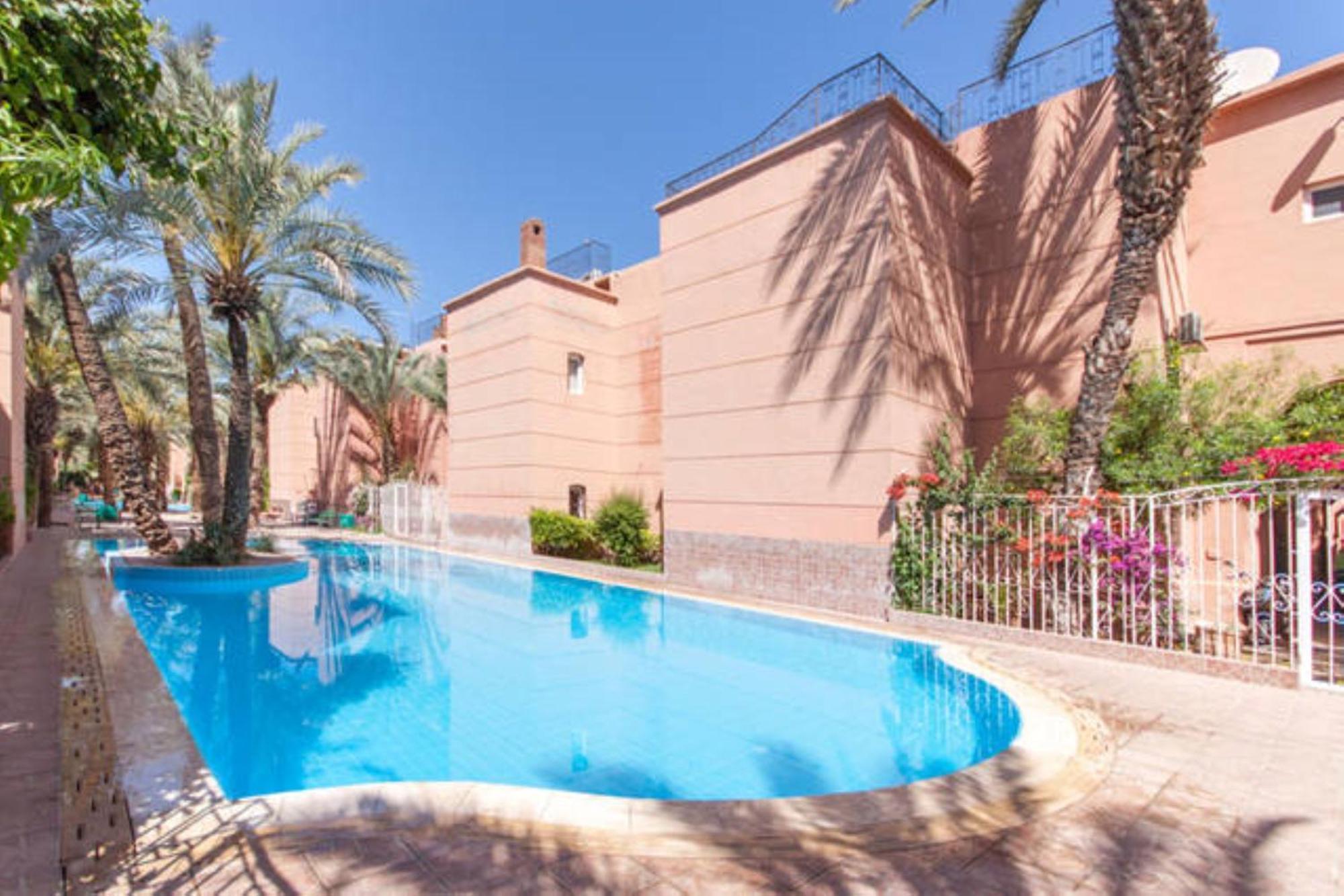 Riad With 3 Swimming Pools Марракеш Экстерьер фото